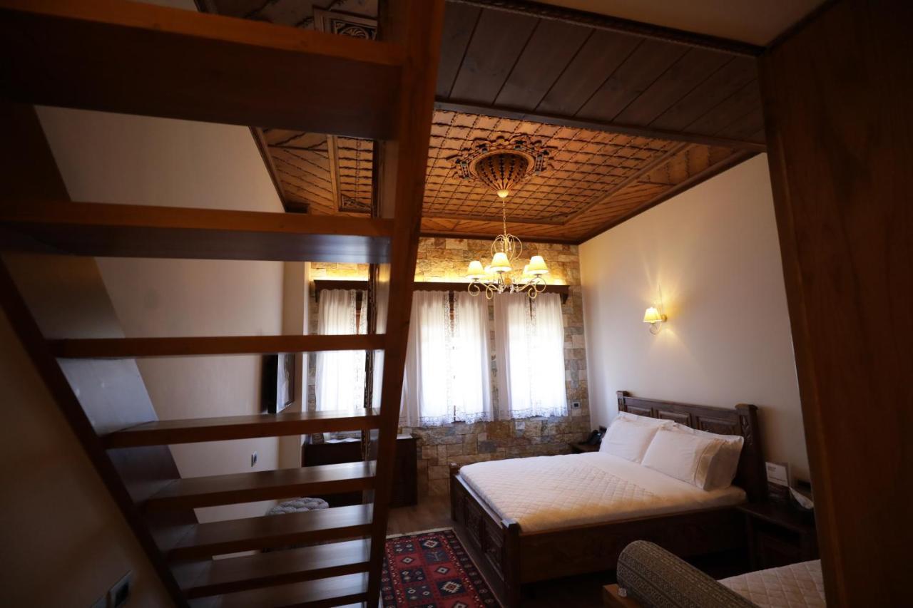 Kerculla Resort Gjirokastër Esterno foto