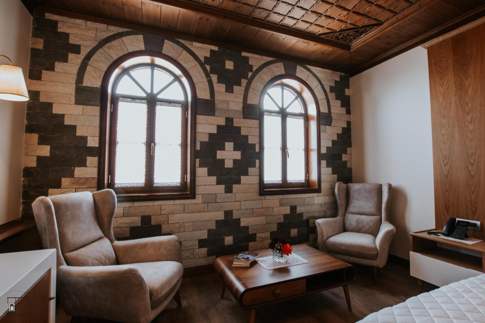 Kerculla Resort Gjirokastër Esterno foto
